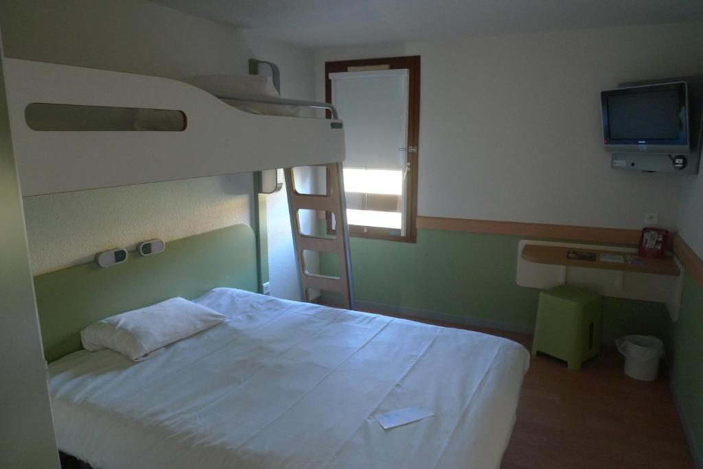 Ibis Budget Narbonne Sud A9/A61 Экстерьер фото